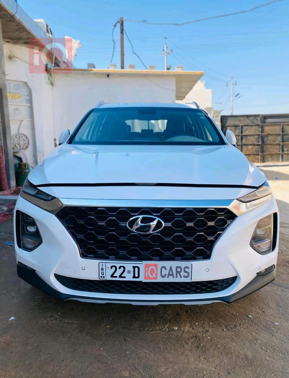 هيونداي سانتافي